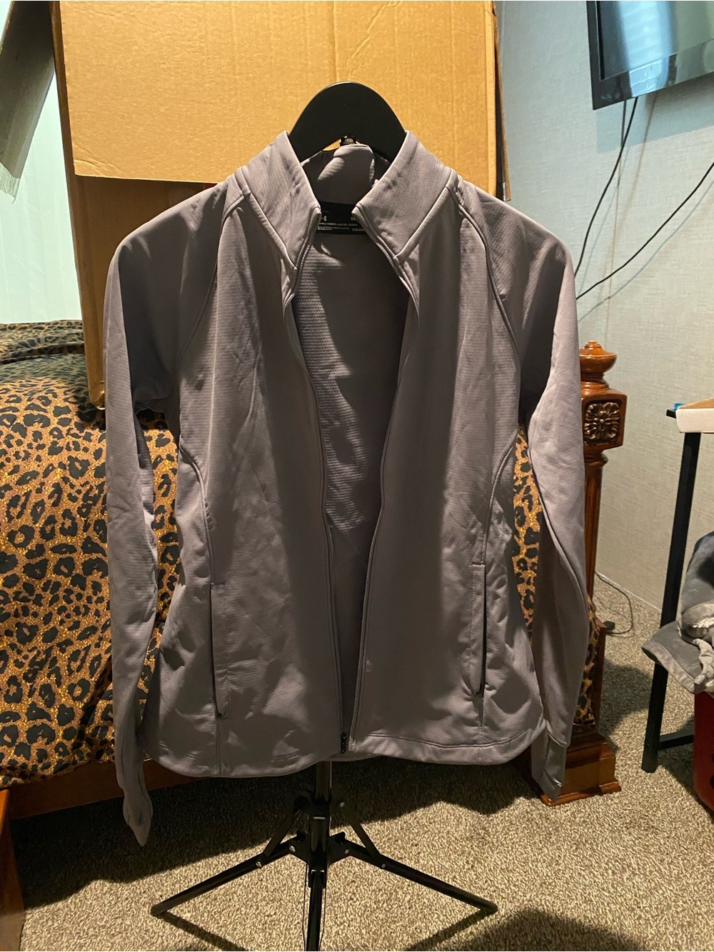 Under Armour Women’s Light Gray Full-Zip Utility Jacket